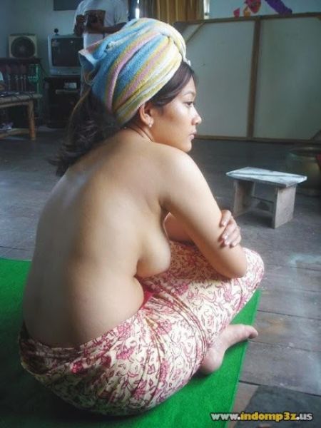 payudara gadis