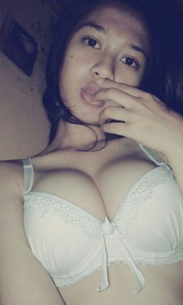 foto gadis indonesia telanjang