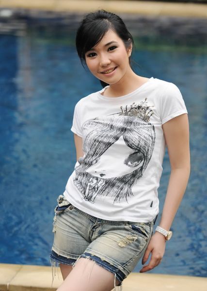 foto cantik artis indonesia bugil artis