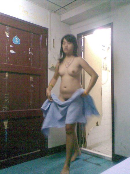 memek tembem sempit