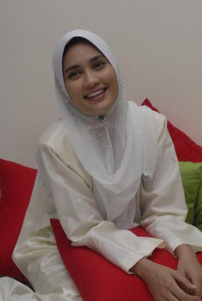 gambar cantik berjilbab