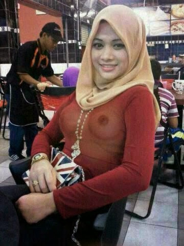 orang berjilbab