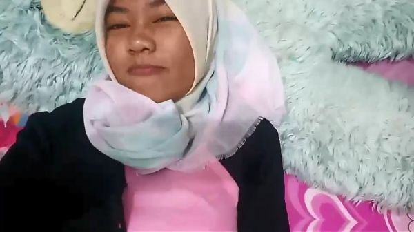 meramas dada montok gadis indonesia