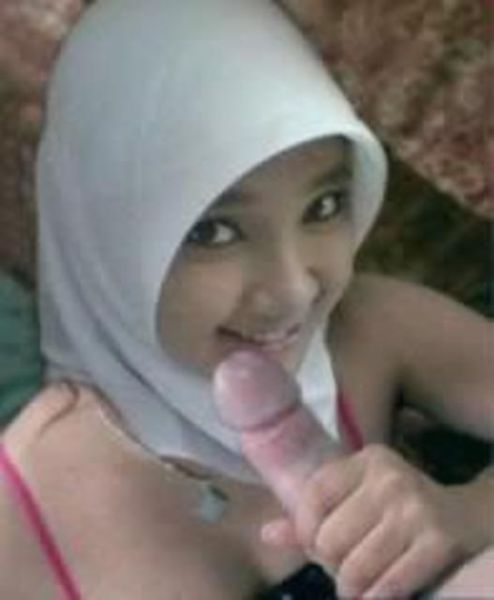 artis berhijab